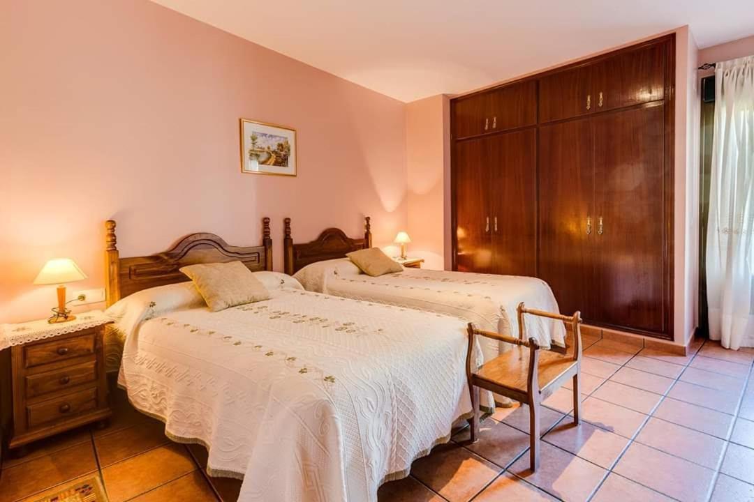 Apartamentos & Casa Rural Boada Con Jardin Interior Y Barbacoa Villamiel Exterior foto